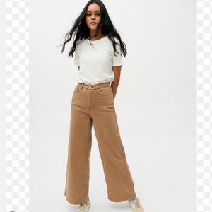 BDG A-Wide High Waisted Jeans New